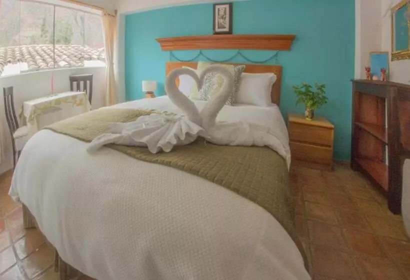 تختخواب و صبحانه Parwa Guest House