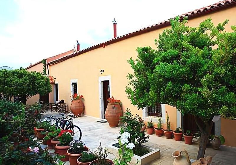 فندق Arhontiko Villa