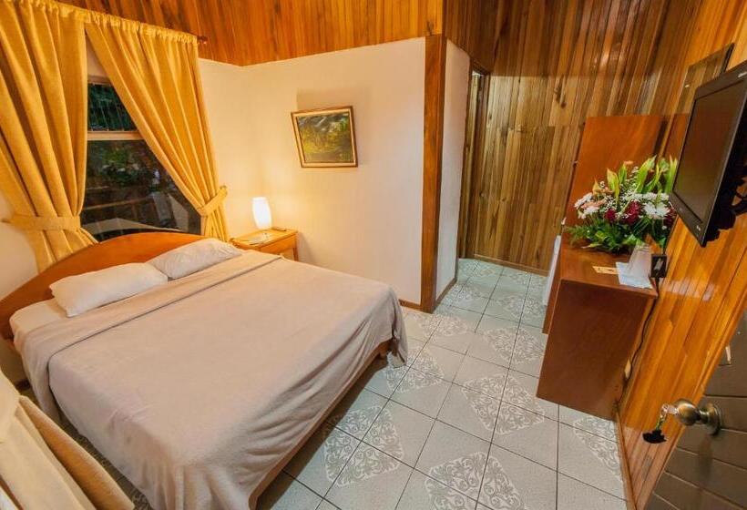 Hotel Cabinas Eddy B&b