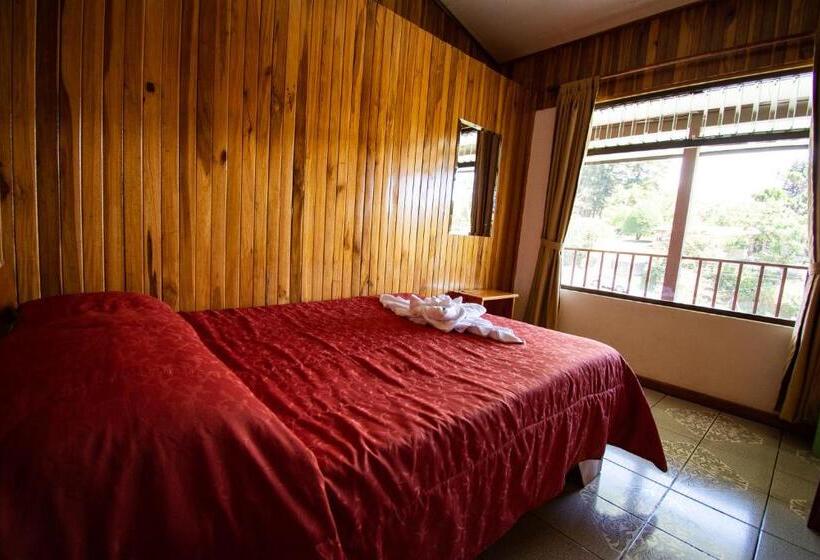 Hotel Cabinas Eddy B&b