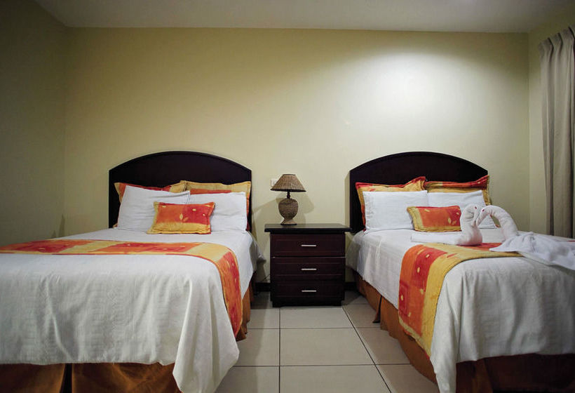 ホテル Cana Brava Inn