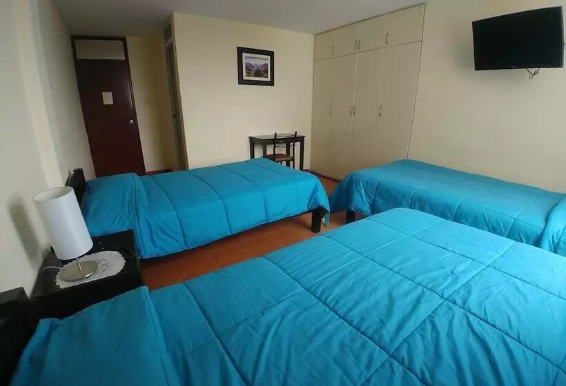 هتل Casa Mores Inn