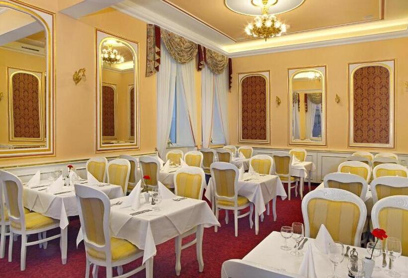 فندق Ensana Hvězda  Imperiál  Neapol