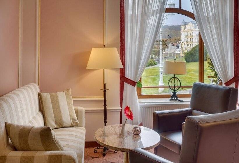 فندق Ensana Hvězda  Imperiál  Neapol