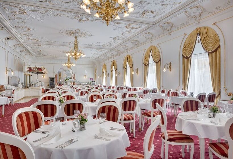 فندق Ensana Hvězda  Imperiál  Neapol