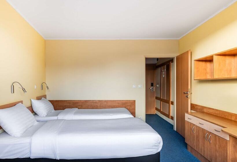 酒店 Ibis Styles Relax Roznov Pod Radhostem