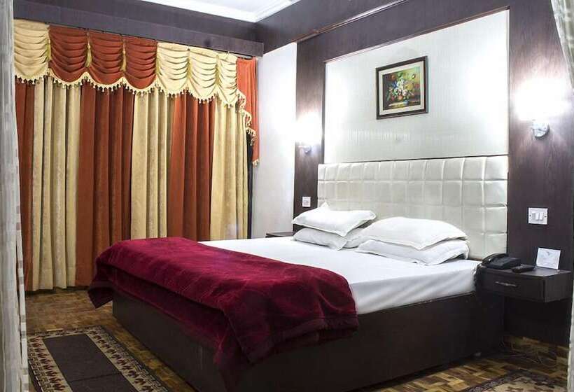 בית מלון כפרי Imperial Palace