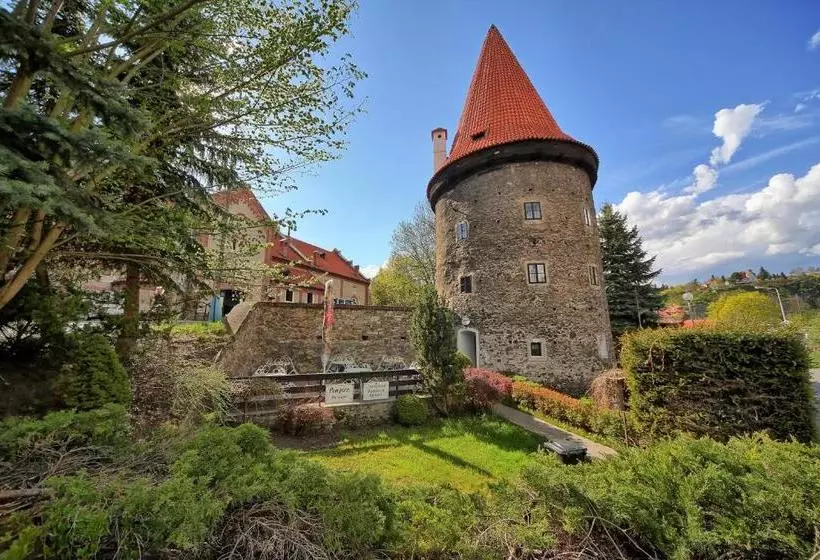 Hotelli Krumlov Tower