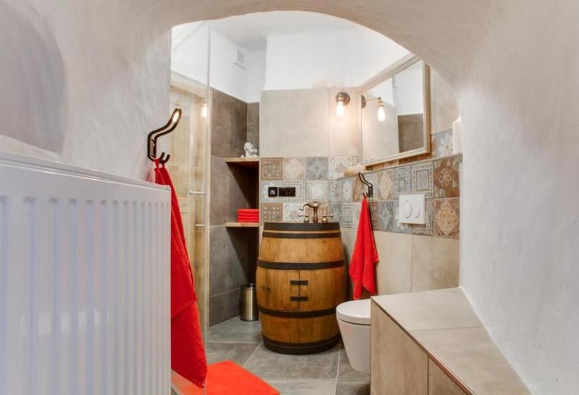 فندق Krumlov Tower