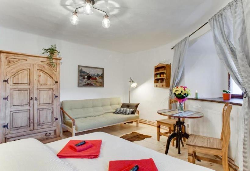 فندق Krumlov Tower