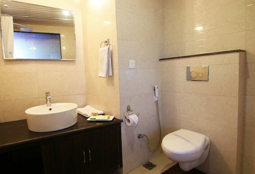 فندق Kufri Pacific Resort