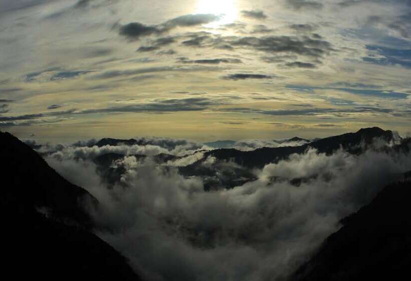 فندق Kufri Pacific Resort