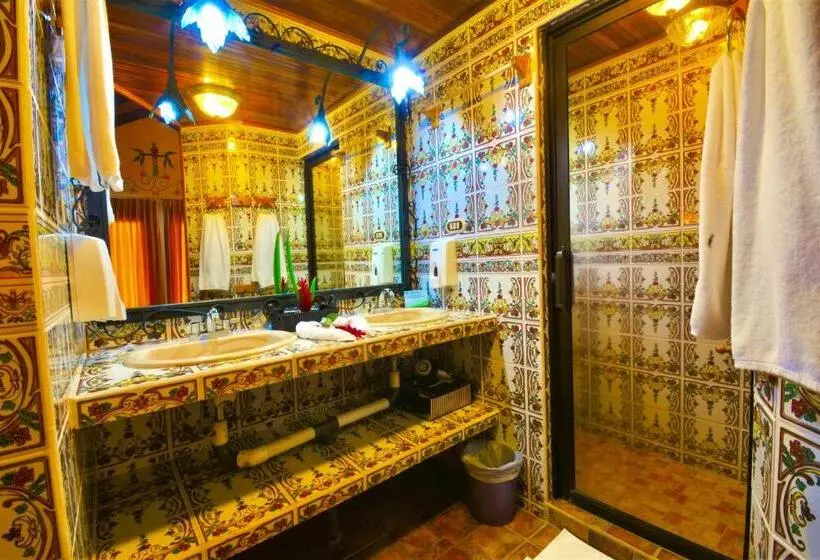 ホテル La Mansion Inn Arenal