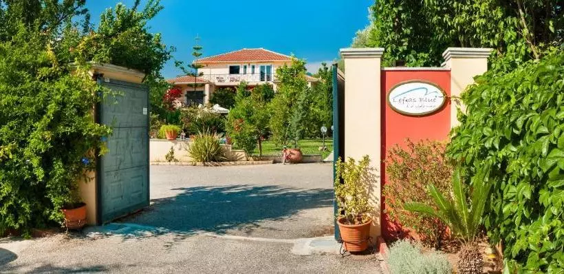 هتل Lefkas Blue Residence