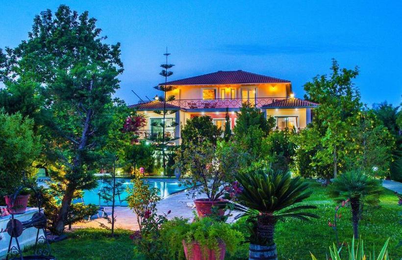 هتل Lefkas Blue Residence