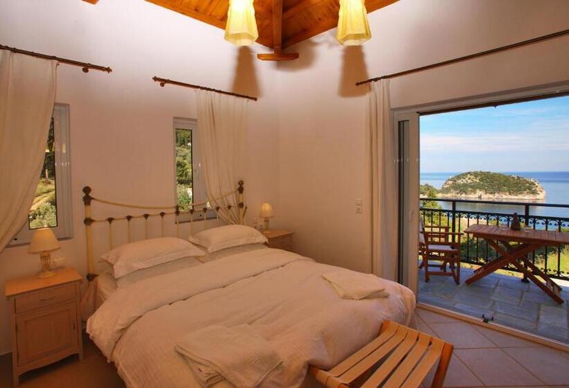 Hotel Mando Beachfront