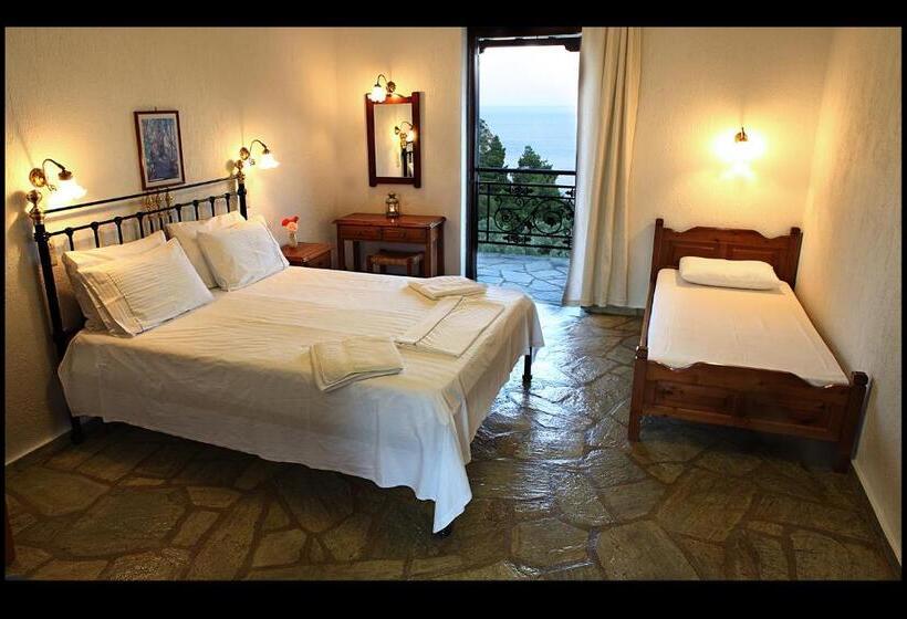 Hotel Mando Beachfront