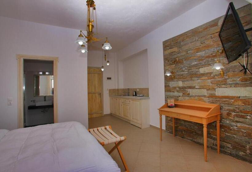 Hotel Mando Beachfront