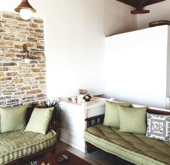 Hotel Mando Beachfront