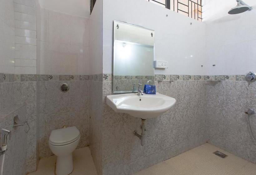 酒店 Oyo Premium Baga Titos Lane