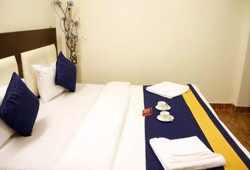 ホテル Oyo Rooms Safdarjung Extension