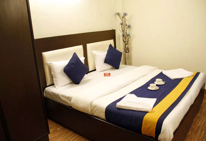 ホテル Oyo Rooms Safdarjung Extension