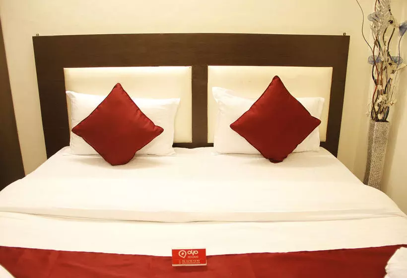 ホテル Oyo Rooms Safdarjung Extension