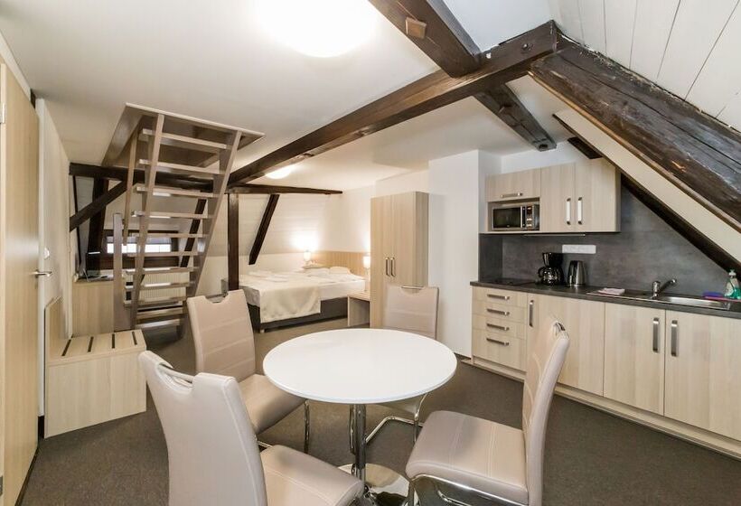 Hotelli Pension Galko