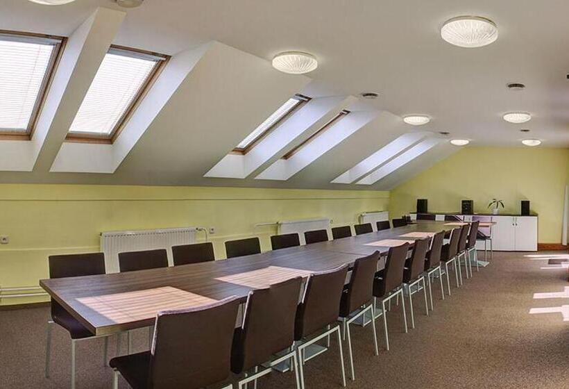 호텔 Penzion Na Dlouhé