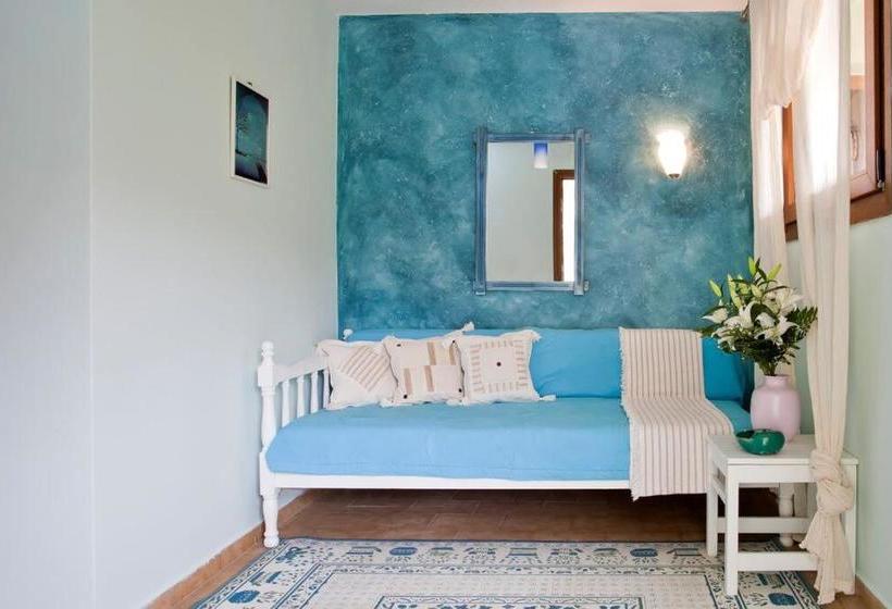 בית מלון כפרי Polydor