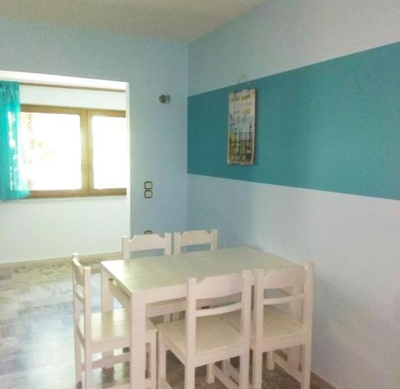 בית מלון כפרי Polydor