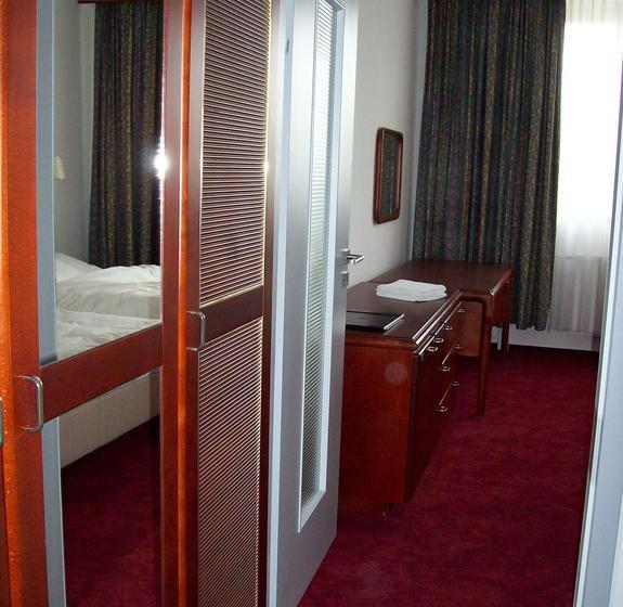 ホテル S Centrum Děčín