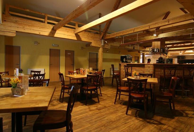 ホテル S Centrum Děčín