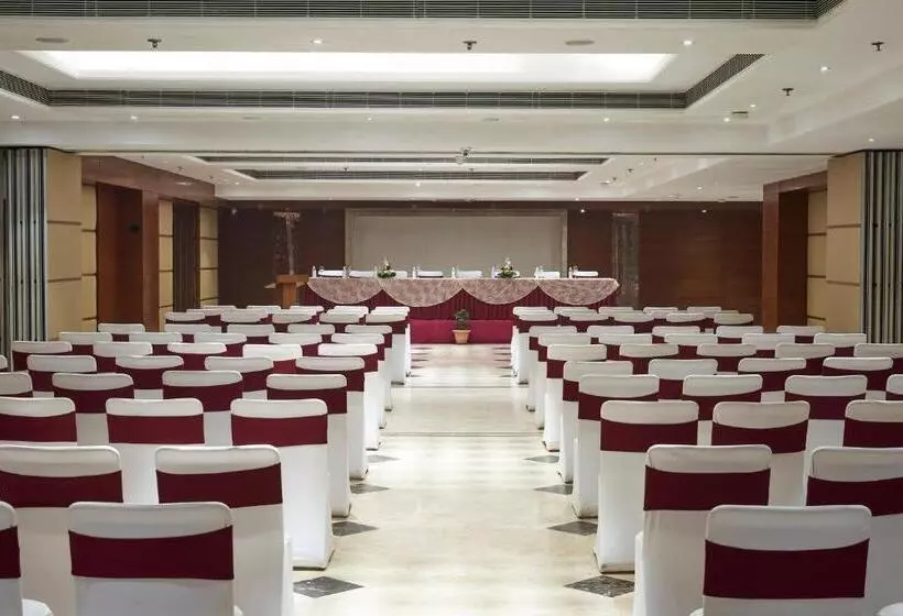ホテル The P L Palace Agra