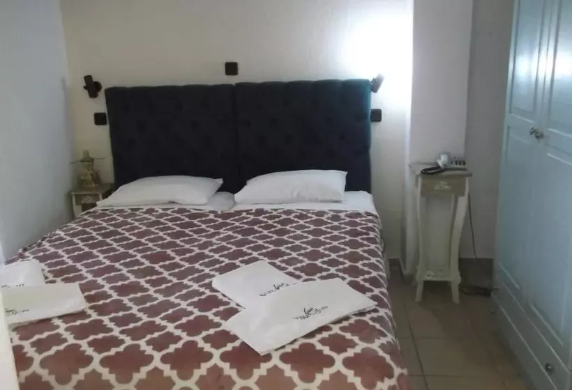 Hotelli Villa Eden