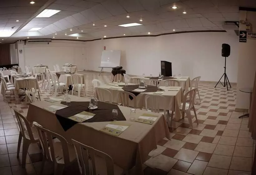 Las Musas Hotel & Casino