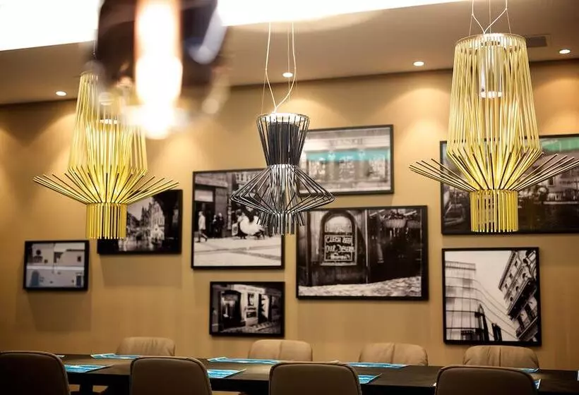 Motel One Prague Florentinum