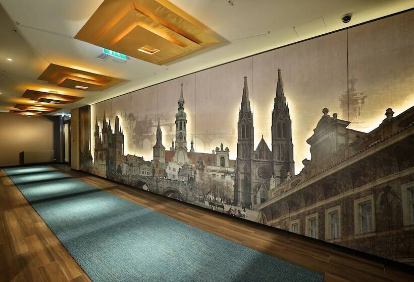 Motel One Prague Florentinum