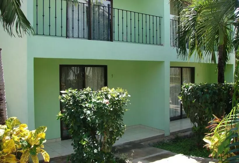 Villa Riviera
