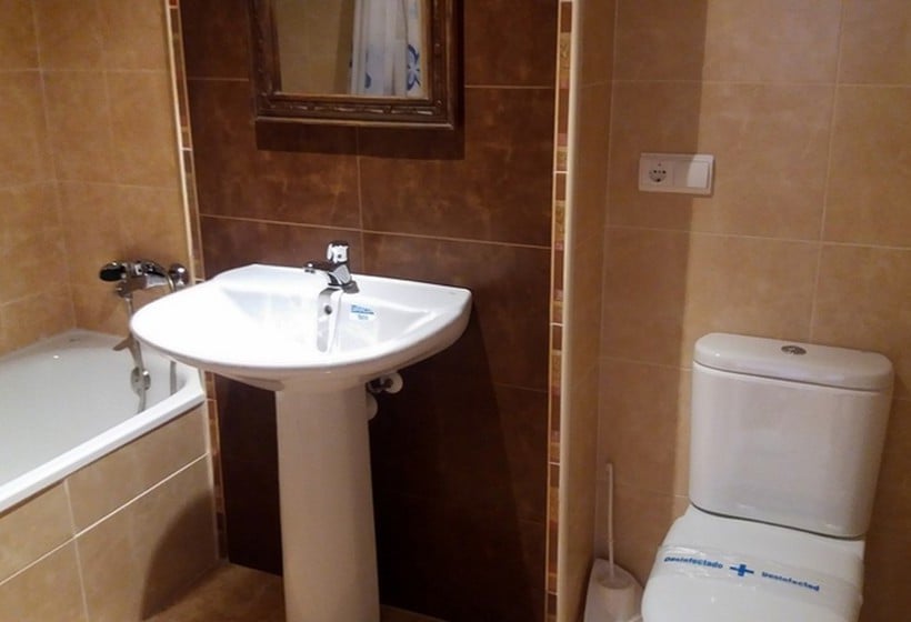 Apartamentos Acrópolis 3000