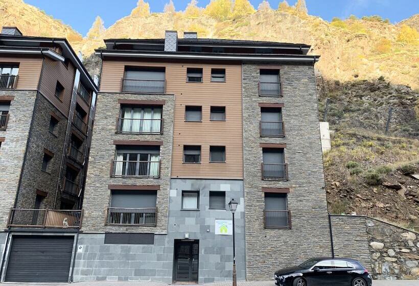 Apartamentos Canillo Les Moles 3000