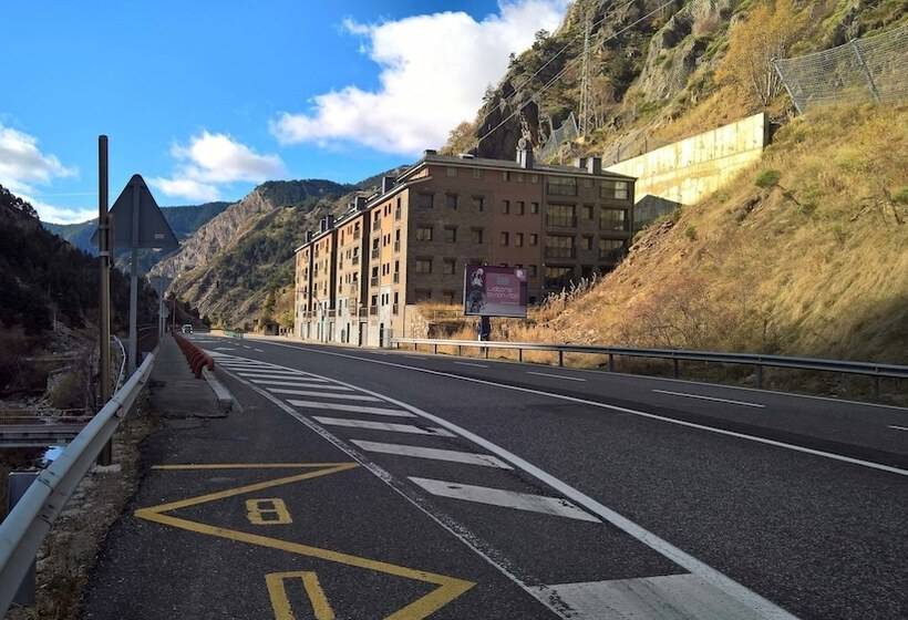 Apartamentos Canillo Les Moles 3000