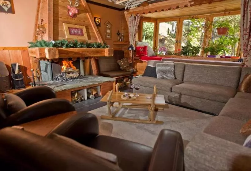 تختخواب و صبحانه Chalet Le Pot De Miel