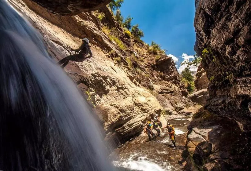 هتل Altiplanico Cajón Del Maipo