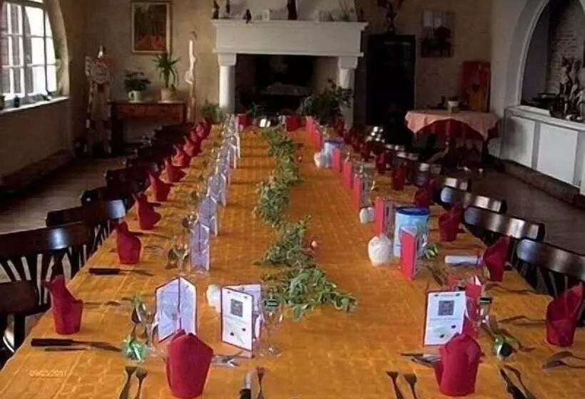 ホテル Auberge De La Tour