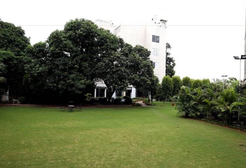 Отель Kamal Palace