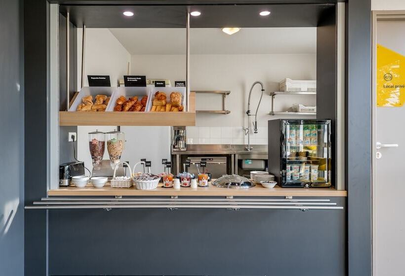 B&b Hotel Bordeaux Lac Sur Bruges