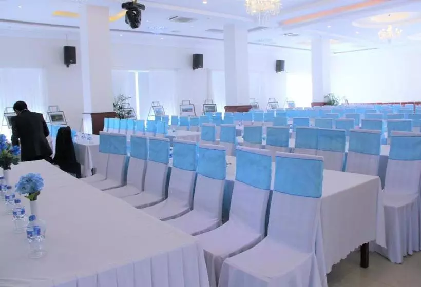 هتل Chau Thanh