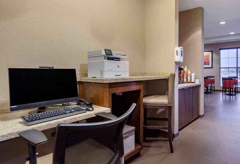 호텔 Comfort Inn & Suites Sidney I 80