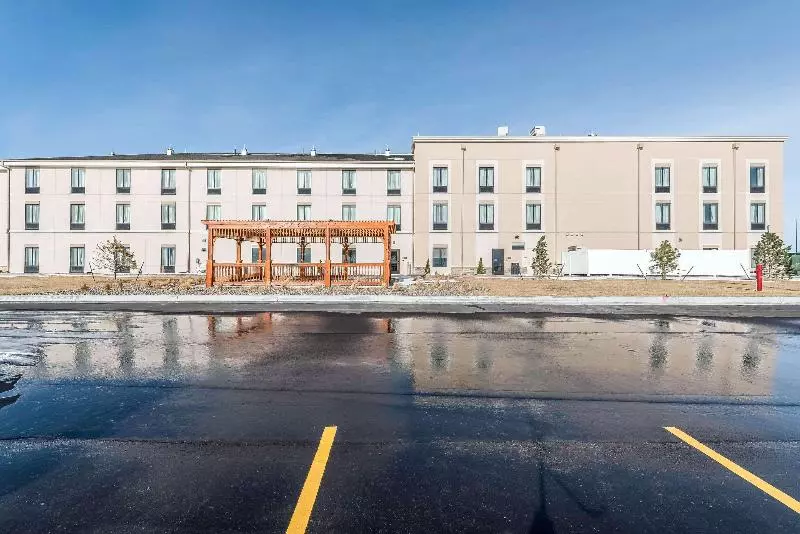 ホテル Comfort Inn & Suites Sidney I 80
